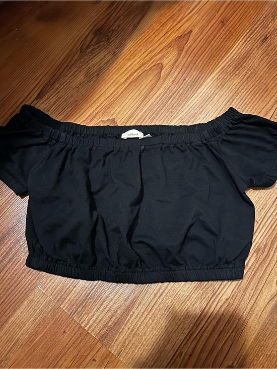 Wilfred Tops - Wilfred Black Off-the-Shoulder Elastic Crop Top